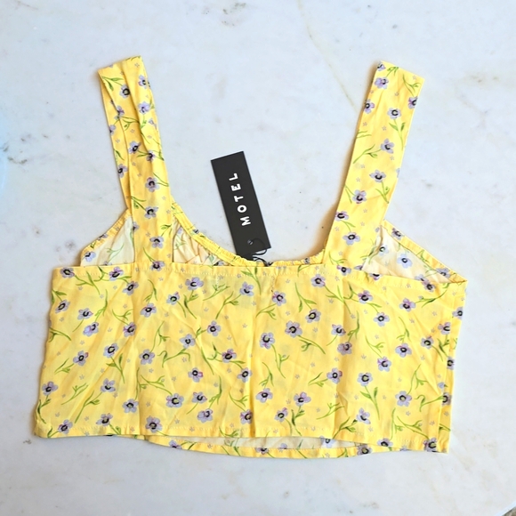 NWT MOTEL Gladis Crop Top in Wildflower lemondrop size medium - Picture 6 of 15